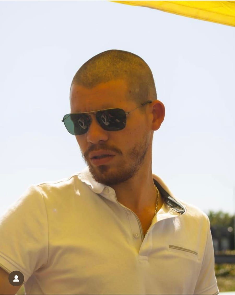 Profil de Isack